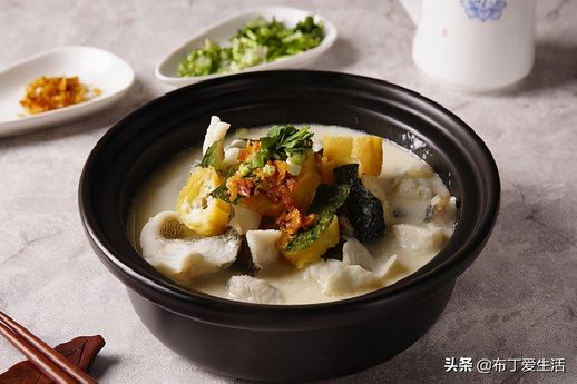 水煮鱼怎么切片_如何把鱼切成片